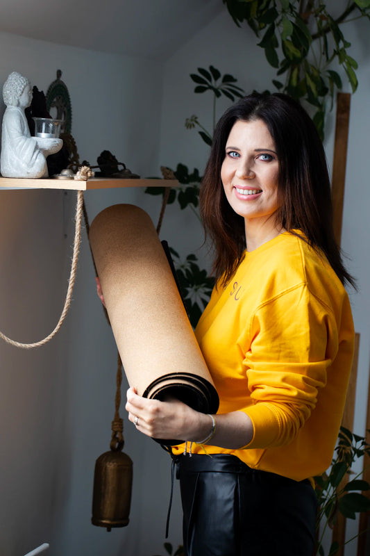 Functional Cork Yoga Mat Carriers for Active Lifestyles