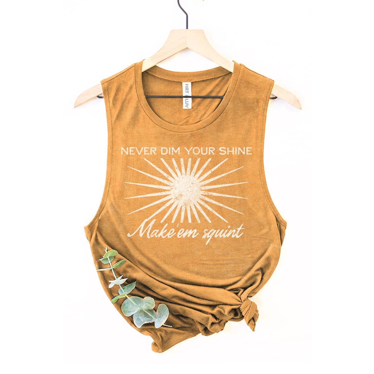 NEVER DIM YOUR SHINE GRAPHIC TANK TOP