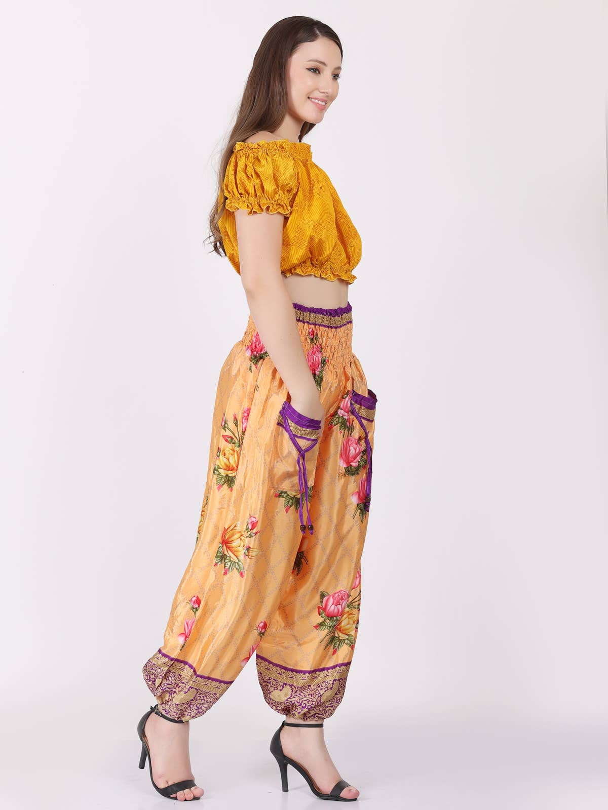 Women Jogge Pant with Pocket Stretchable waist Wholesale Lot