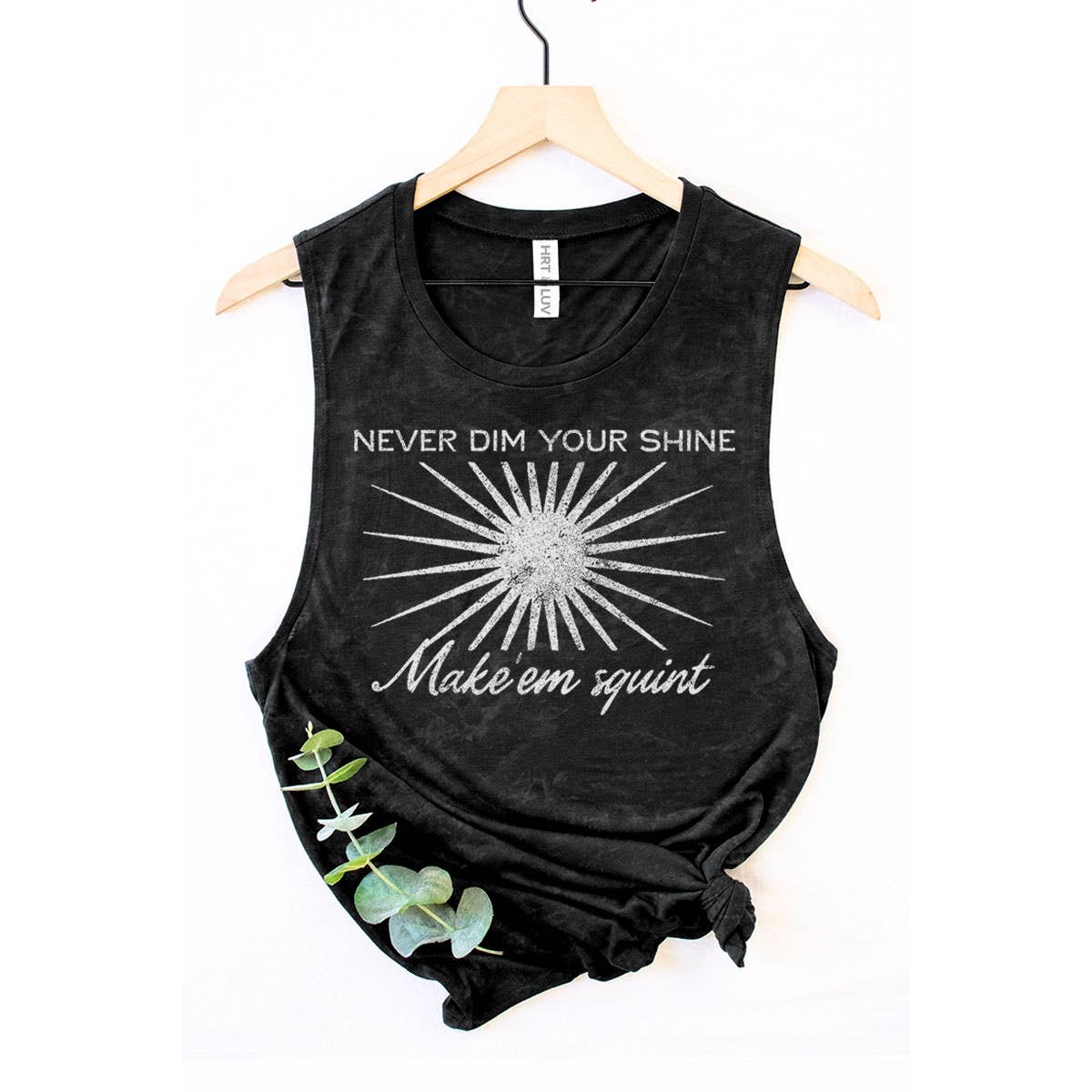 NEVER DIM YOUR SHINE GRAPHIC TANK TOP